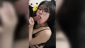 化妆间发骚秒变母狗激情啪啪