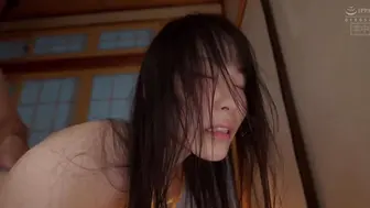 HMN-817 [中文字幕]无码破解 被抓住把柄的我成为供绝伦继父随时插入的人肉飞机杯 在反复追击内射中高潮连连 香水纯